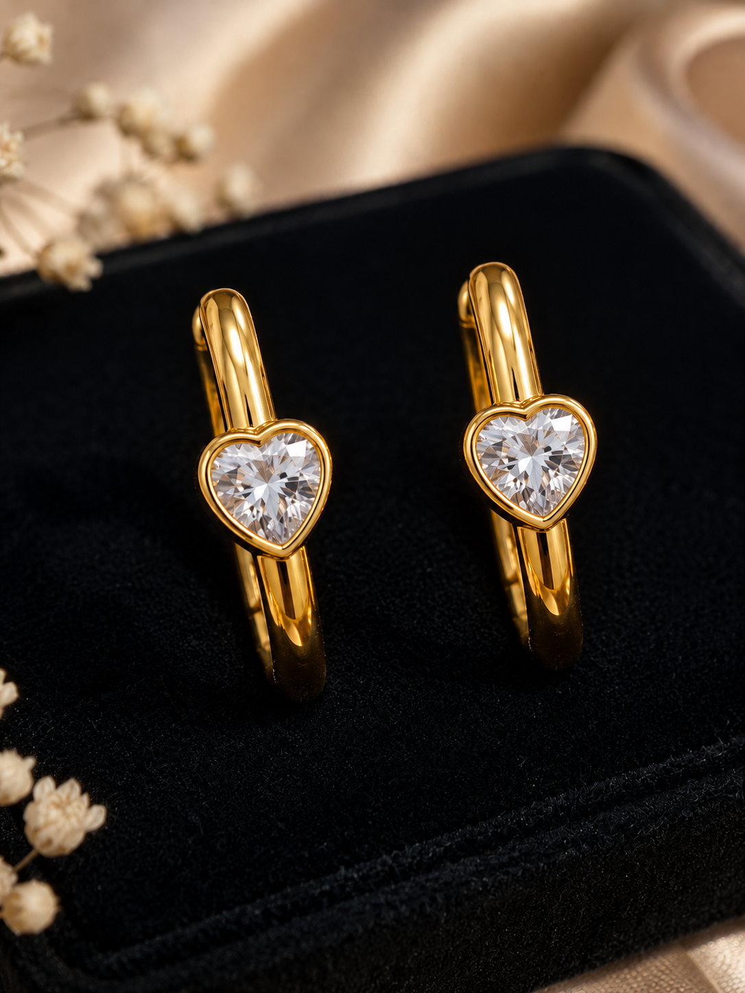 Heartlock Oval Hoops